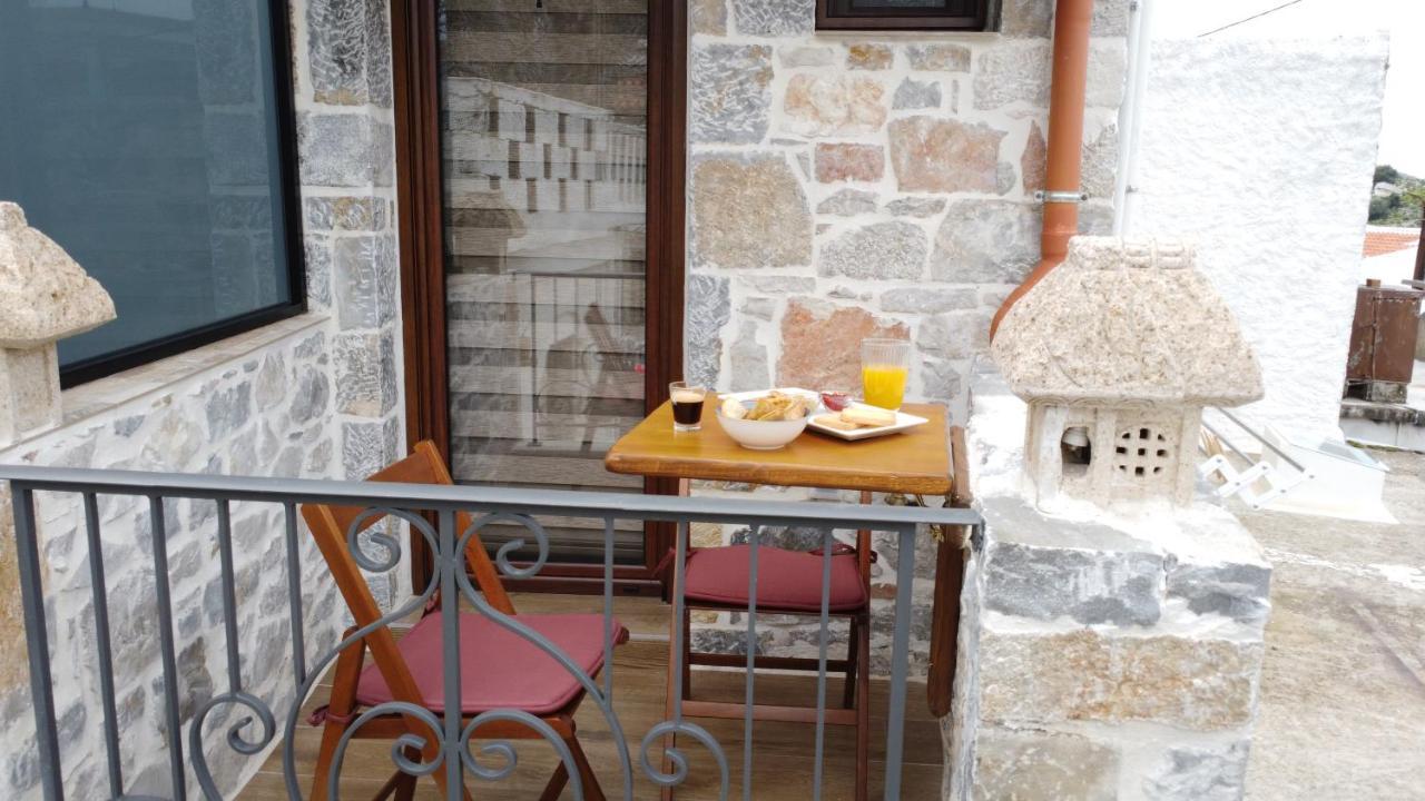 Apartment Stefanis *